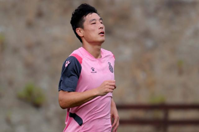 西班牙人结束拉练 武磊热身赛表现尚可却仍需磨练